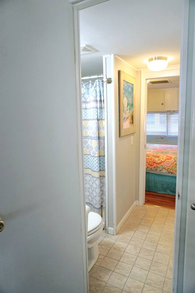 Access to Bathroom & Bedroom 2
