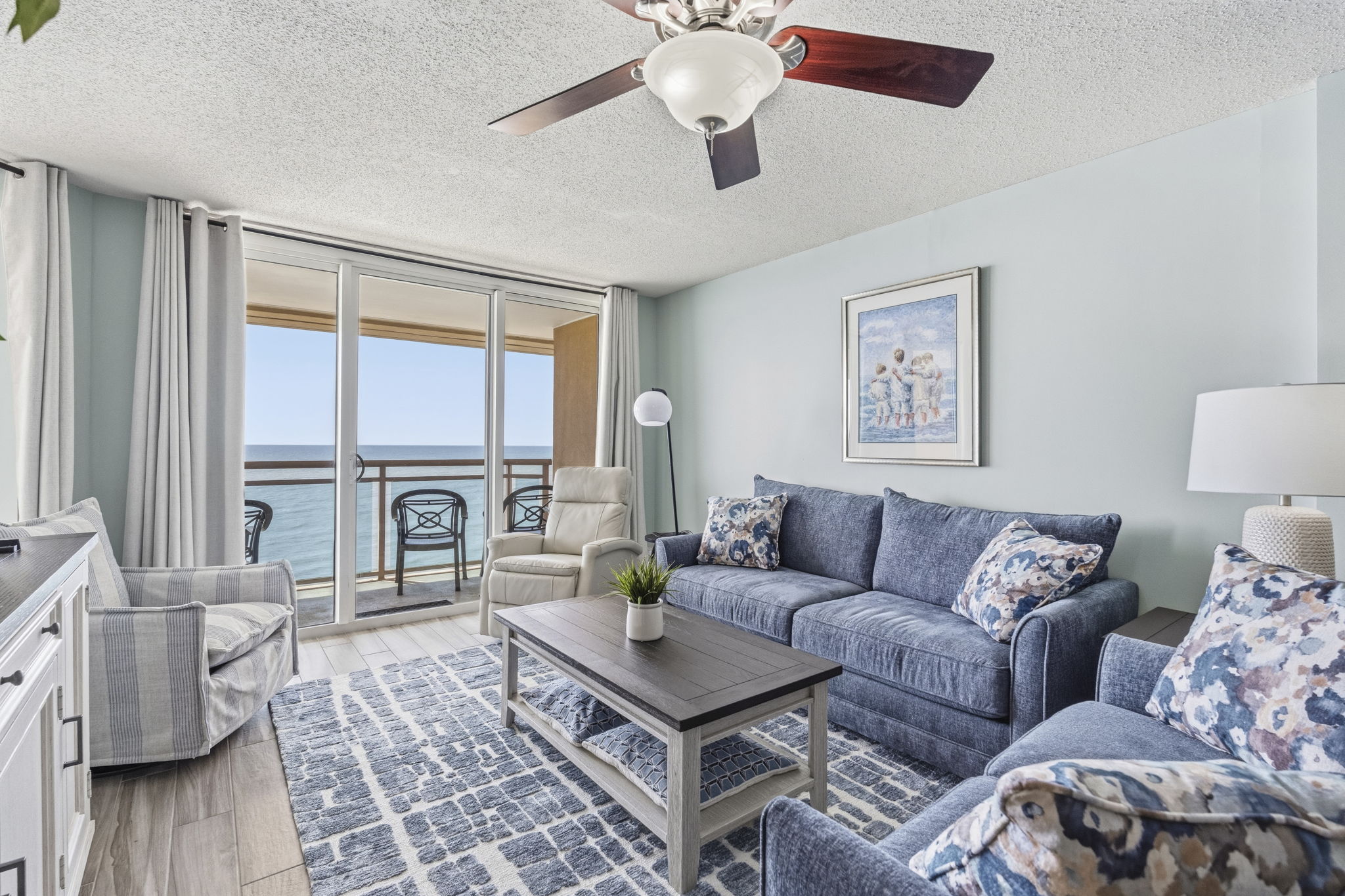 Gorgeous Living Room with beautiful oceanview, all new furniture, Samsung Smart TV and blackout curtains