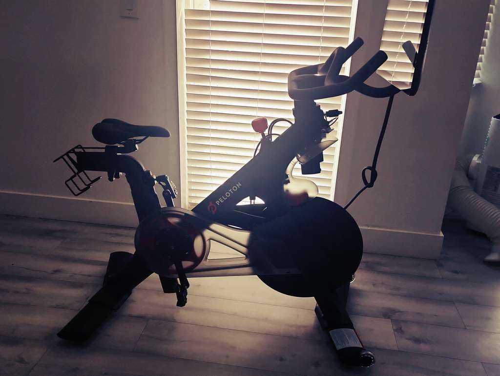 Peloton fans — don’t forget your spin shoes! Clip in, ride strong, and feel right at home
