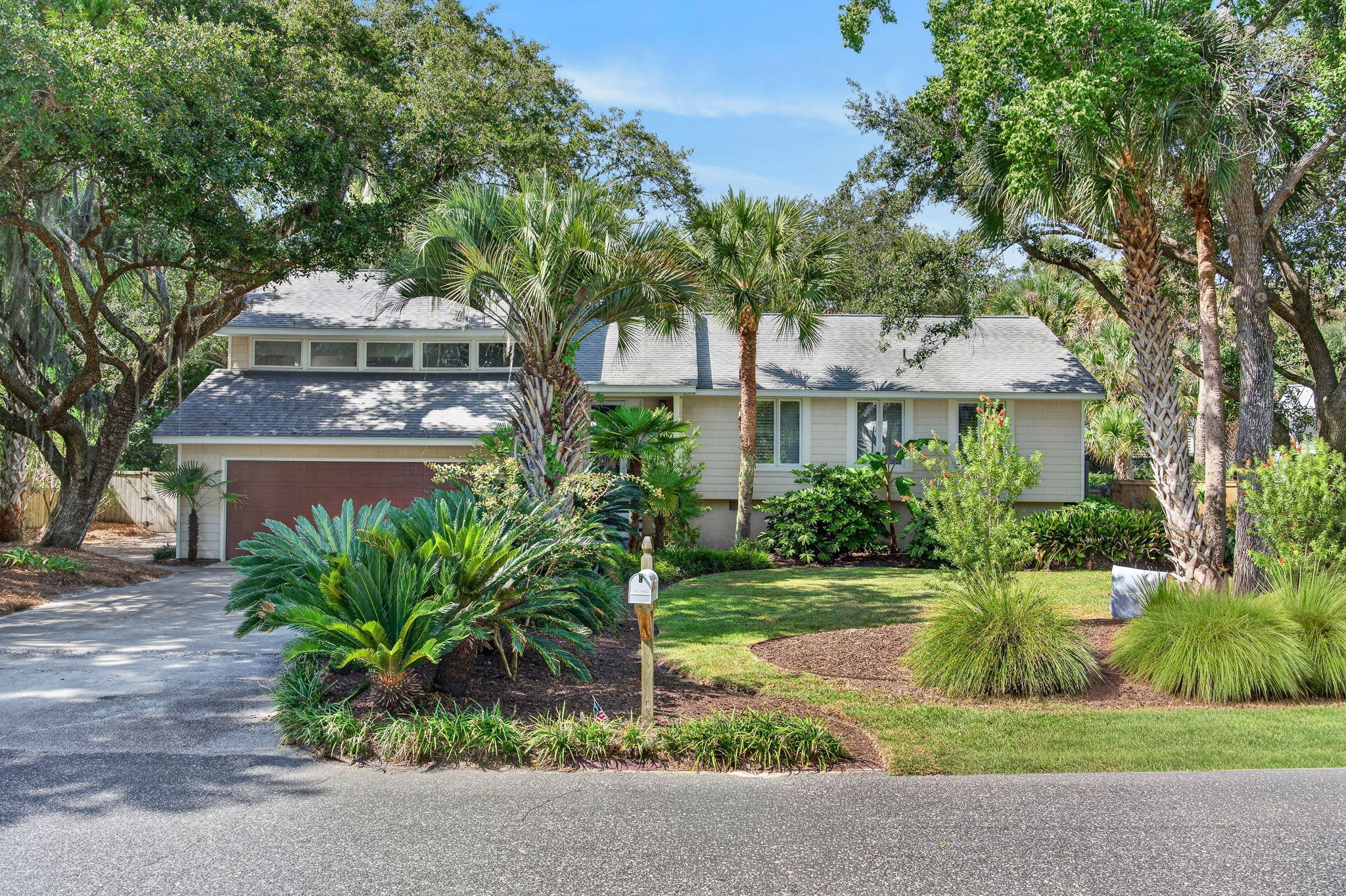Front of House | IOP Poolside Paradise | 112 Sparrow Drive | Isle of Palms, SC | IOP Escapes