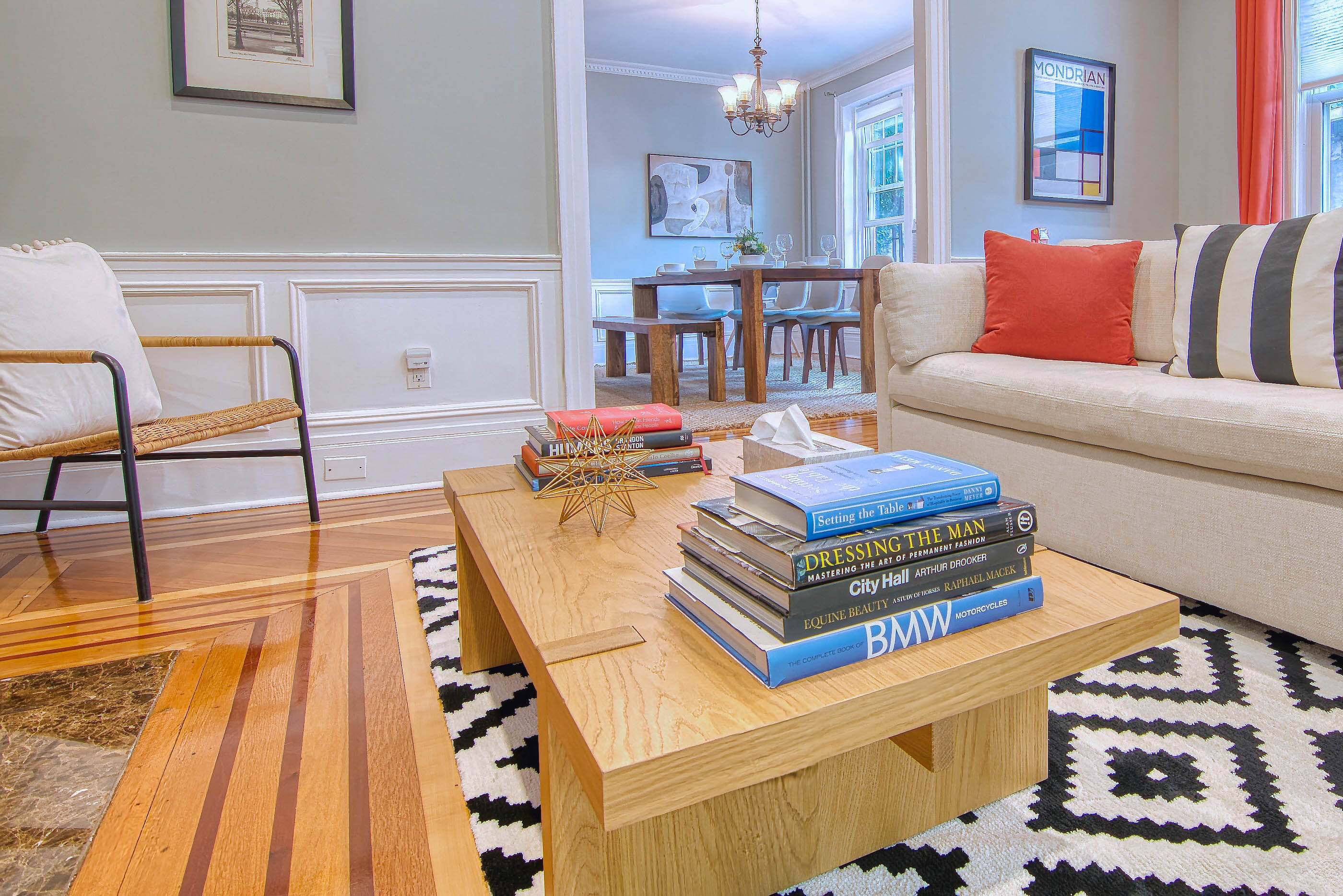 Decor items, reading material