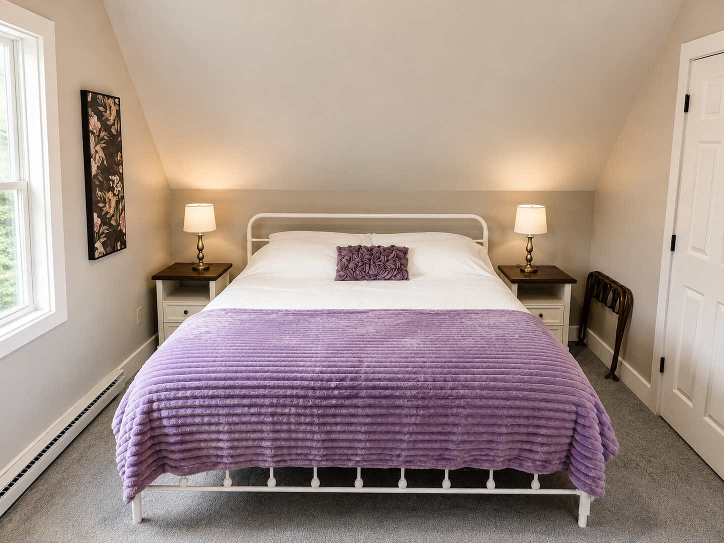 King bedroom with private bathroom