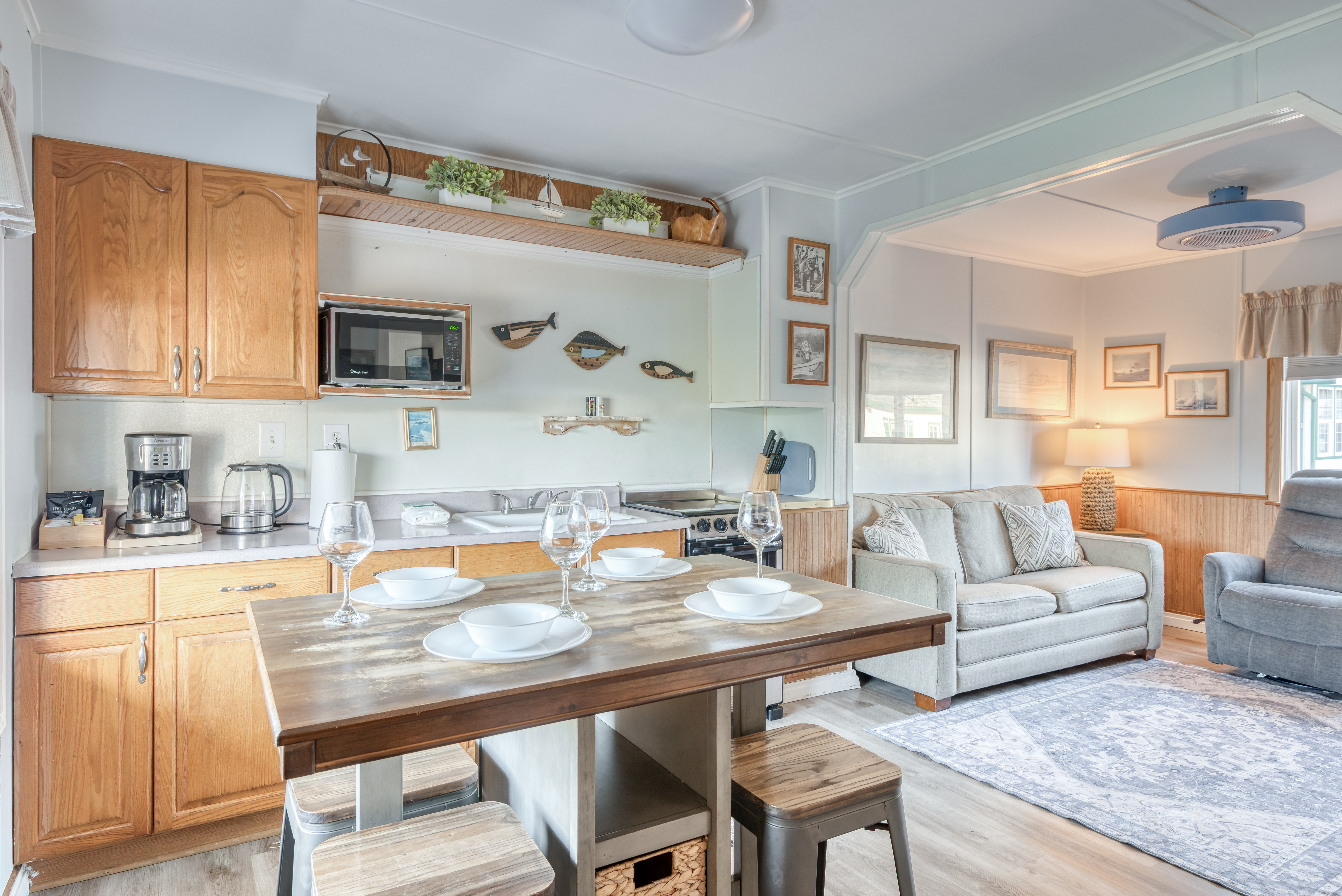 T03 - Kingfisher @ Trollers Lodge — Depoe Bay, OR — vacation rental