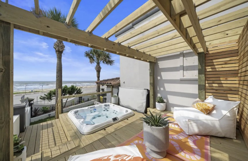 2d63b92f39464fa880d6a2bba2cebc1c | Beachhouse | Texas | TX | Vacation Homes | Galveston | Crystal Beach | Kokomo | Breezy Days | Beachfront Elegance | Sunrise Serenity | Southern Sands Property Management, LLC