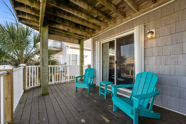 Spacious decks and balconies perfect for soaking up the sun and ocean breezes