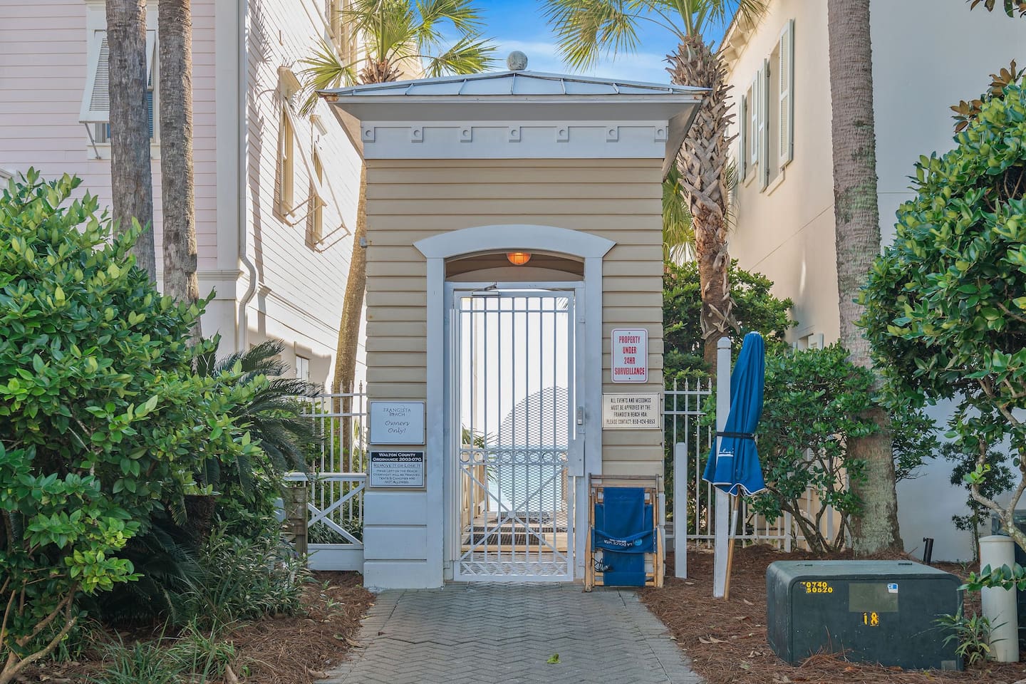 Frangista Private Beach Access