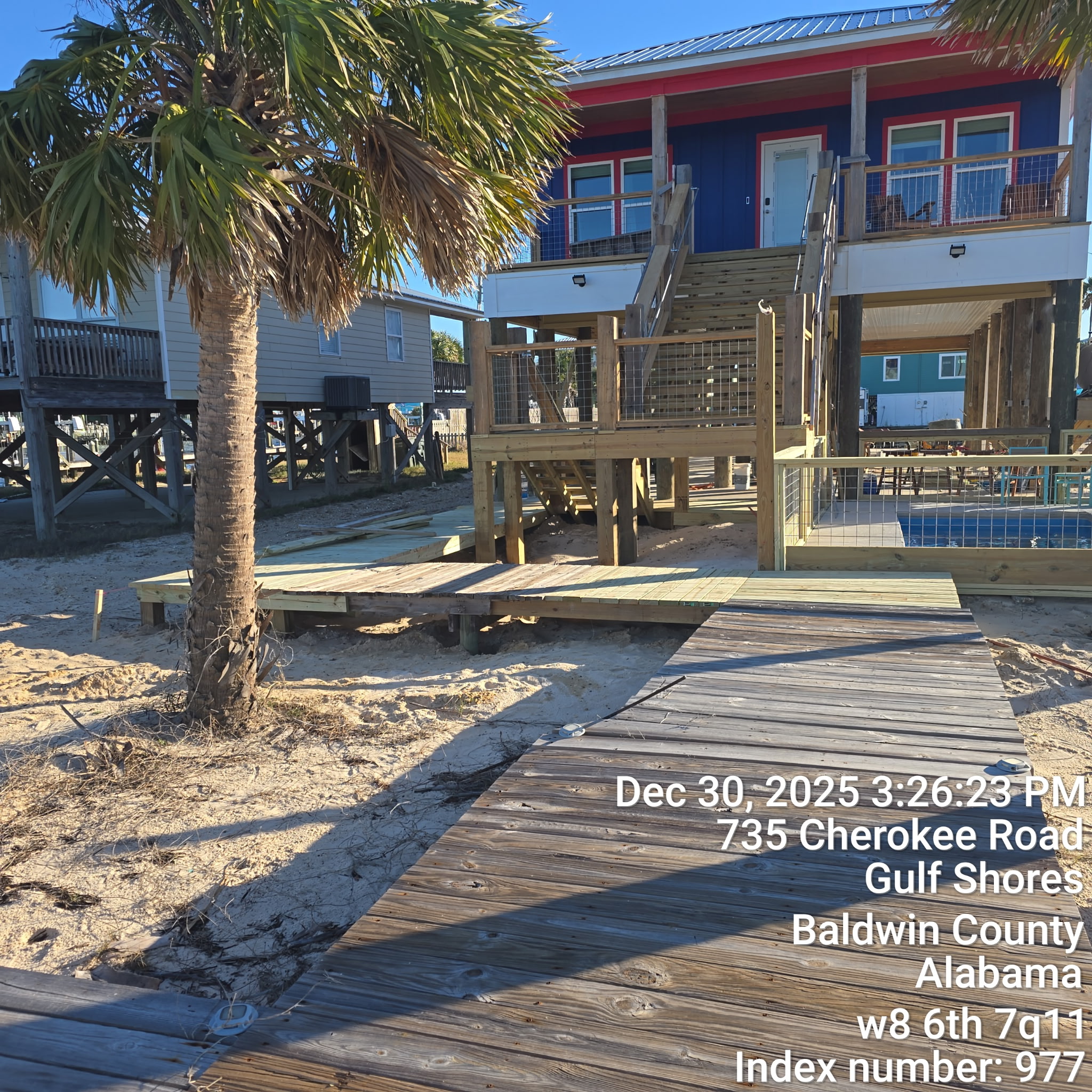 Bay side entry to home