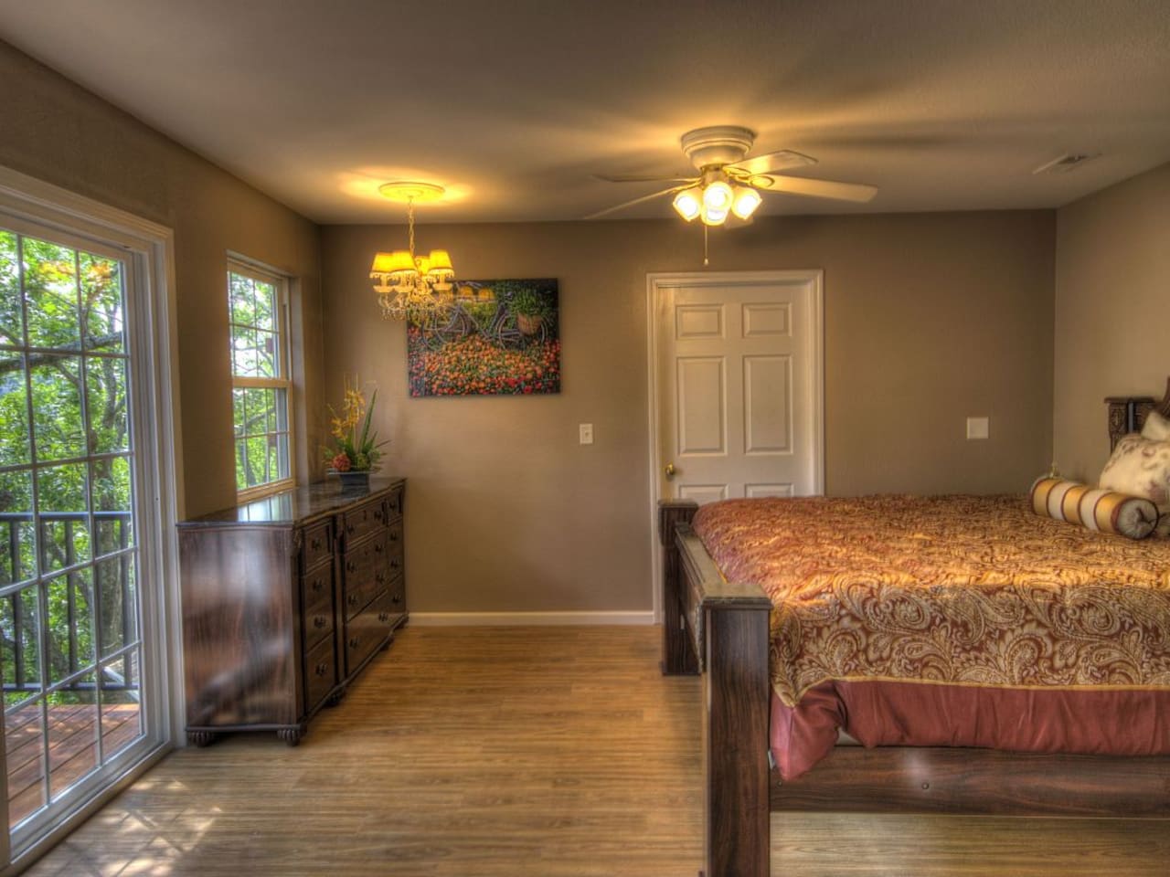 Master bedroom, Upper Level. Lake side Deck. Lake views