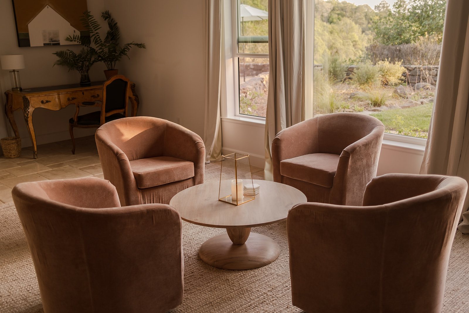 Conversations and Views in the Lounge