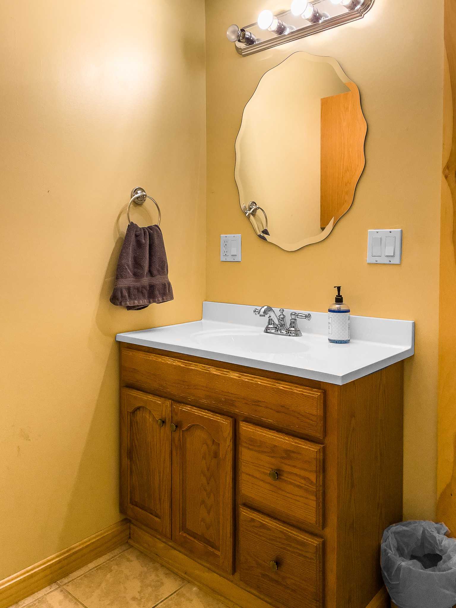 Downstairs full bathroom with standup shower.