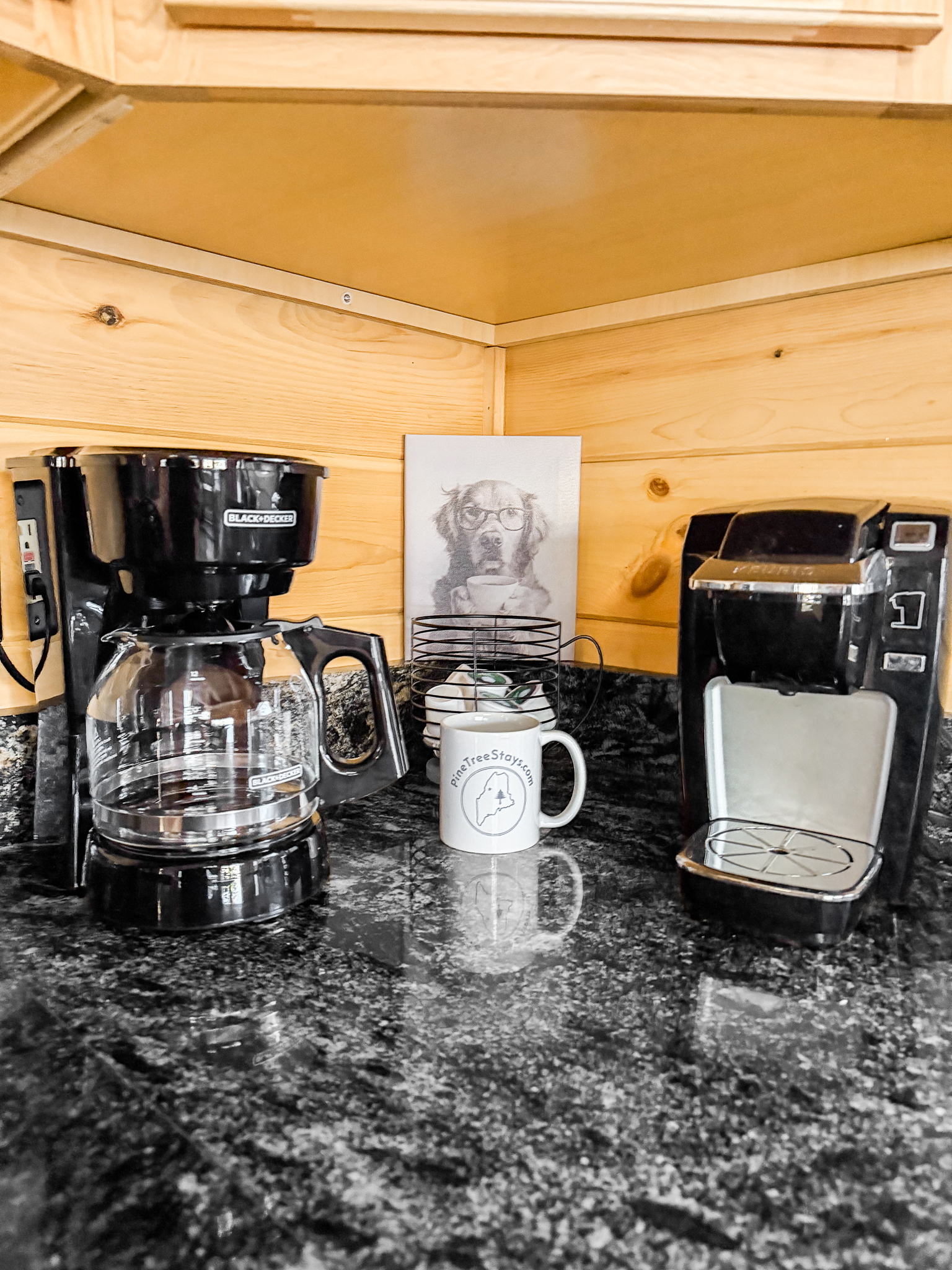 Coffee corner with Keurig and regular coffee maker