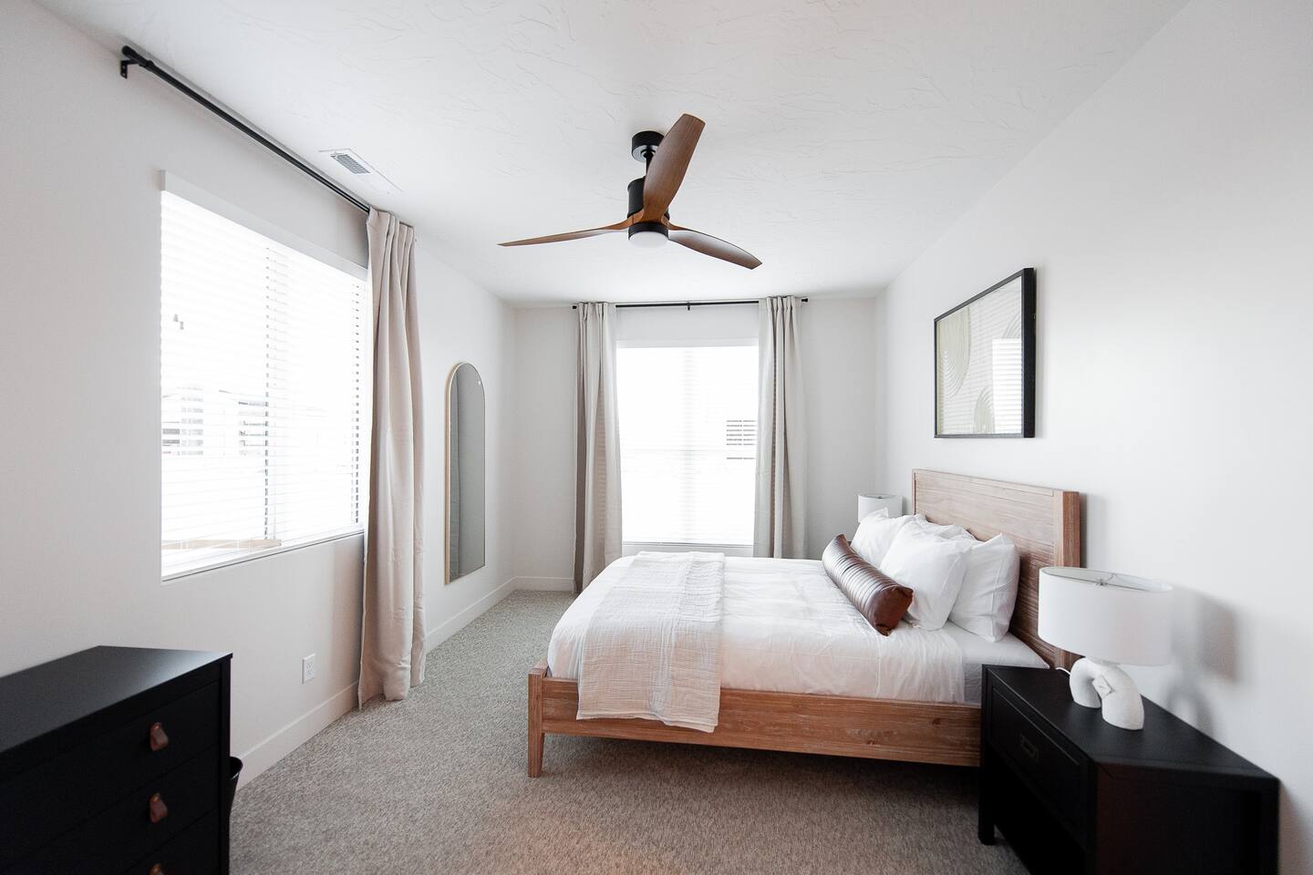 1 Queen - Bedroom 3