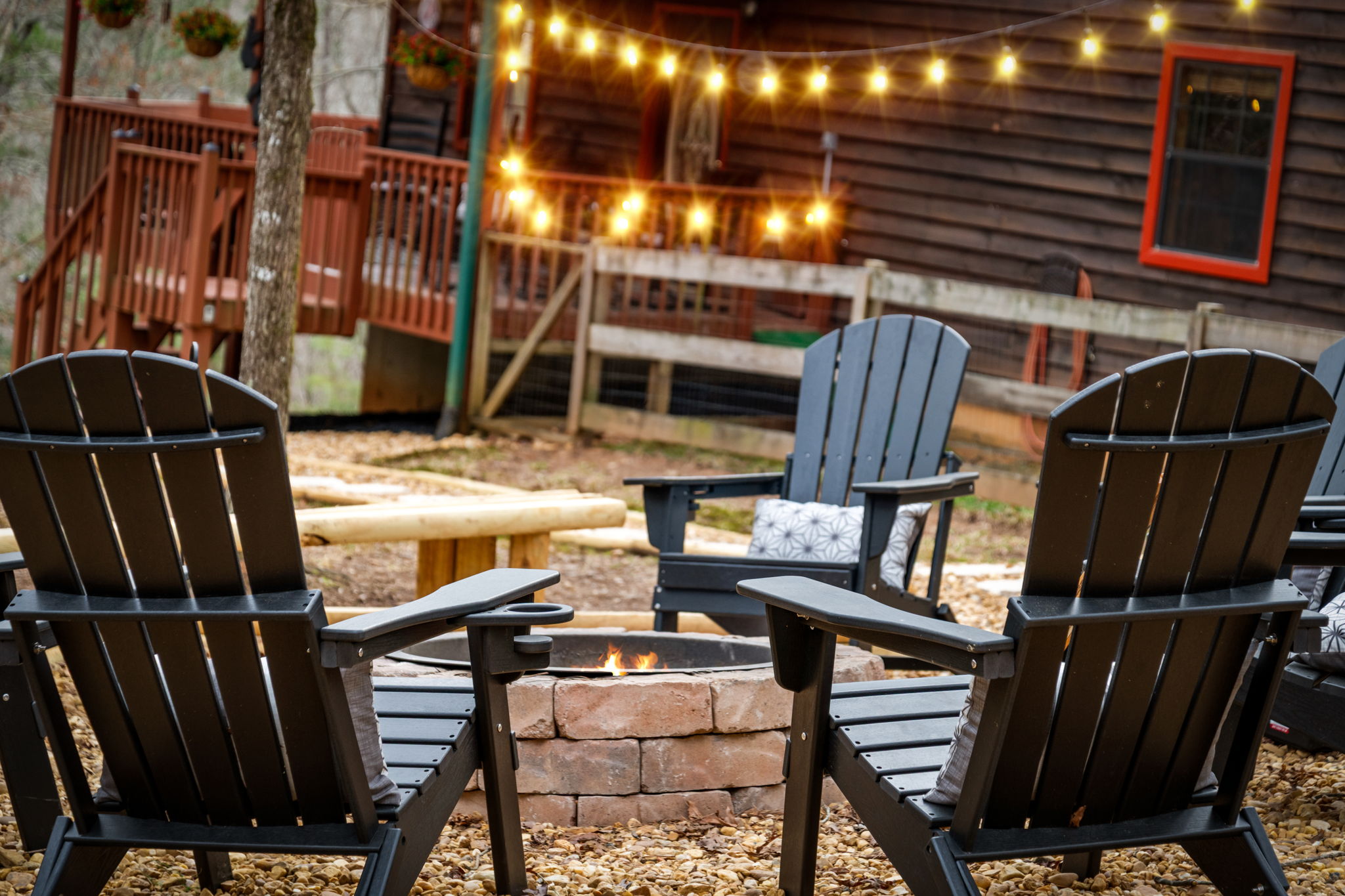 Whether roasting marshmallows or simply enjoying the warmth of the fire, the experience is both relaxing and memorable.