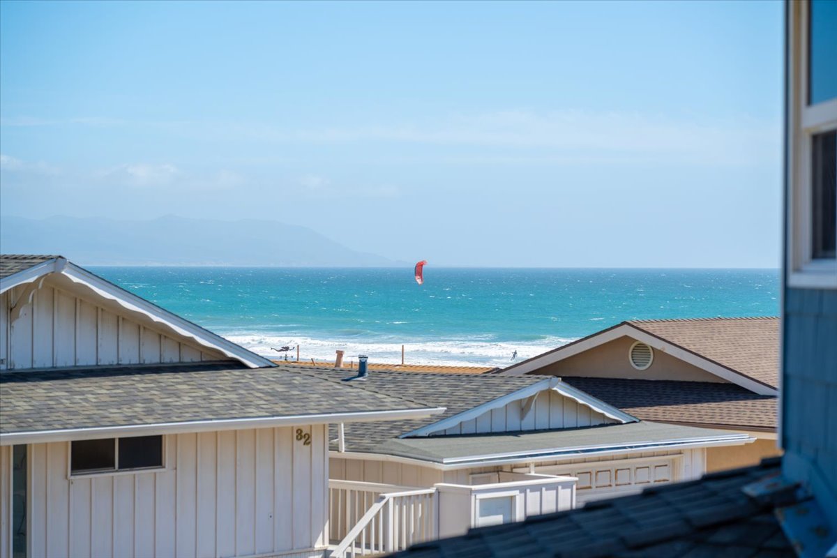 Ocean is just a quick 4 minute walk