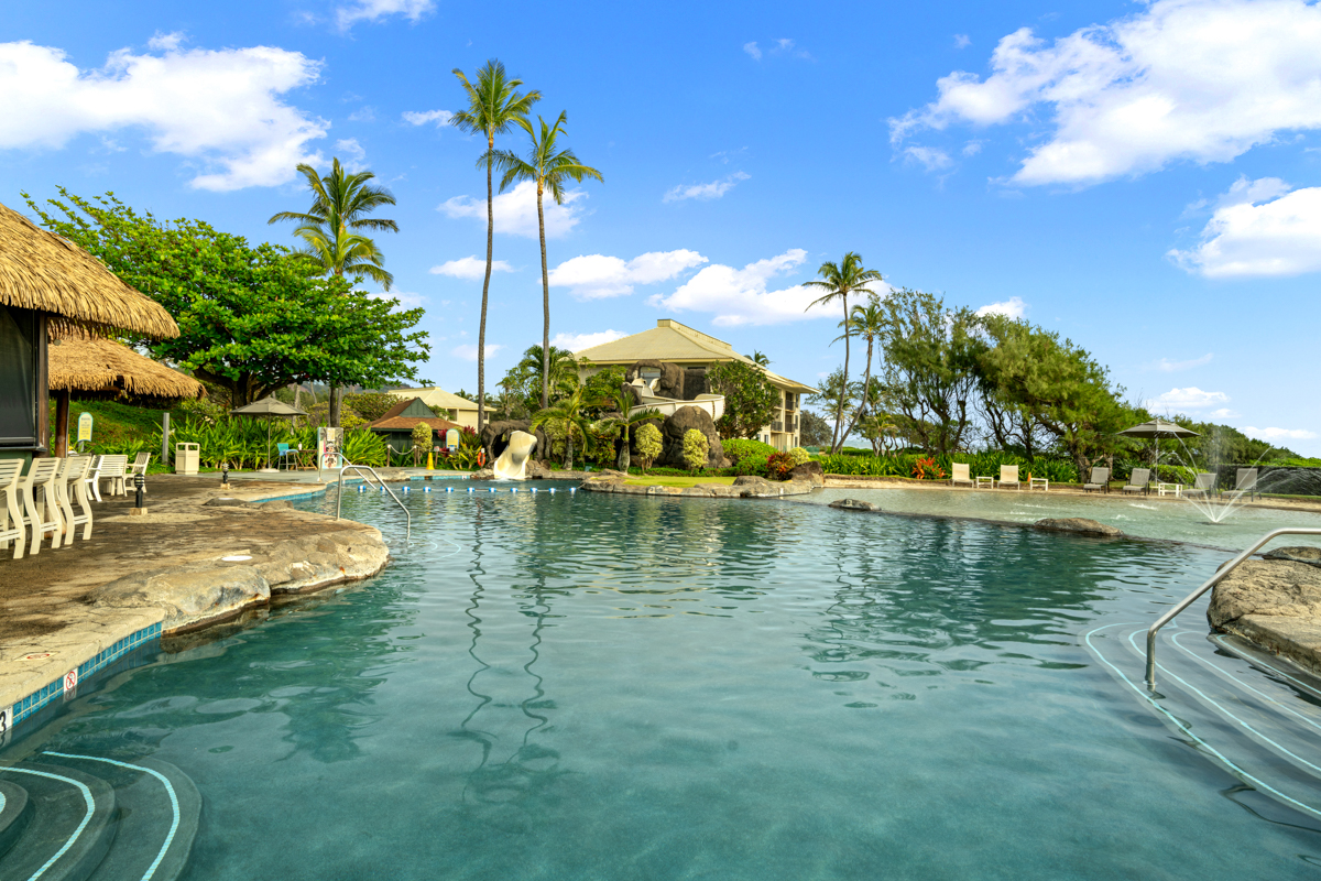 Sandy Bottom Oceanfront Pool