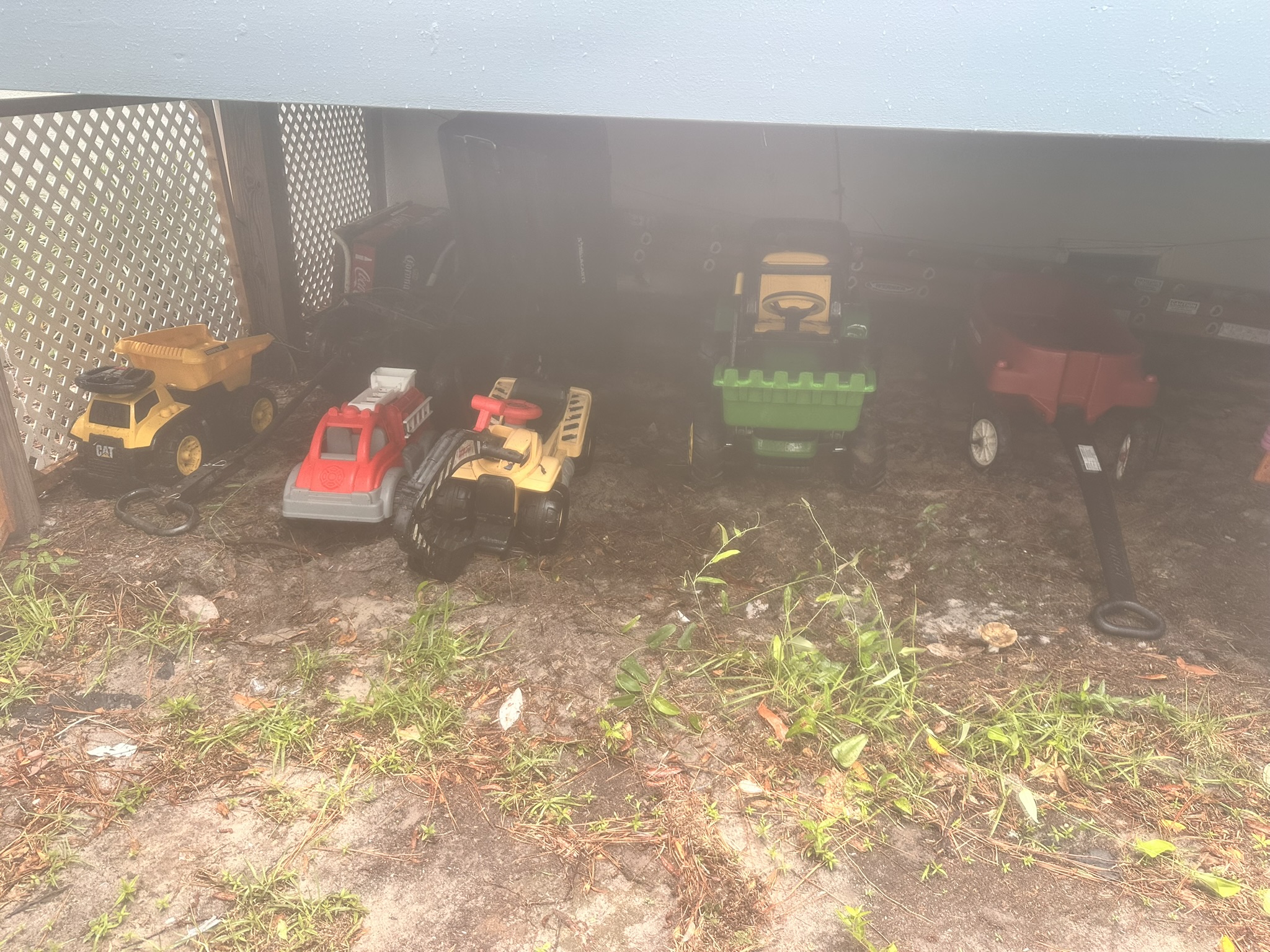 John Deere Chain Driven Rider, Beach Wagon, other riders & trucks for outdoor play