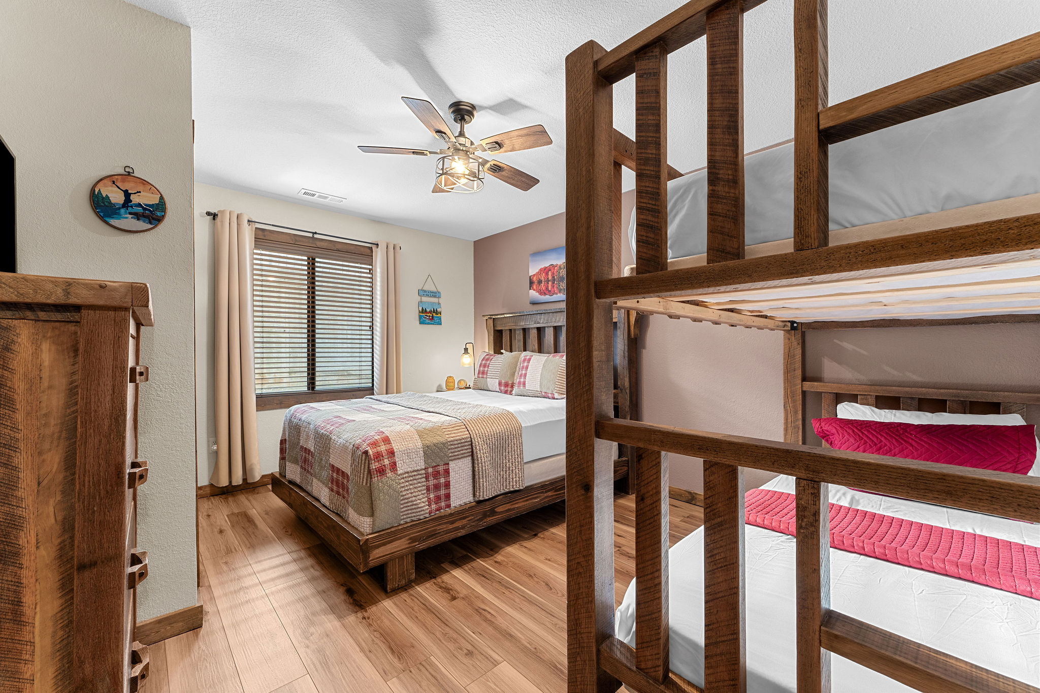 2nd Bedroom with a Queen and bunk bed.