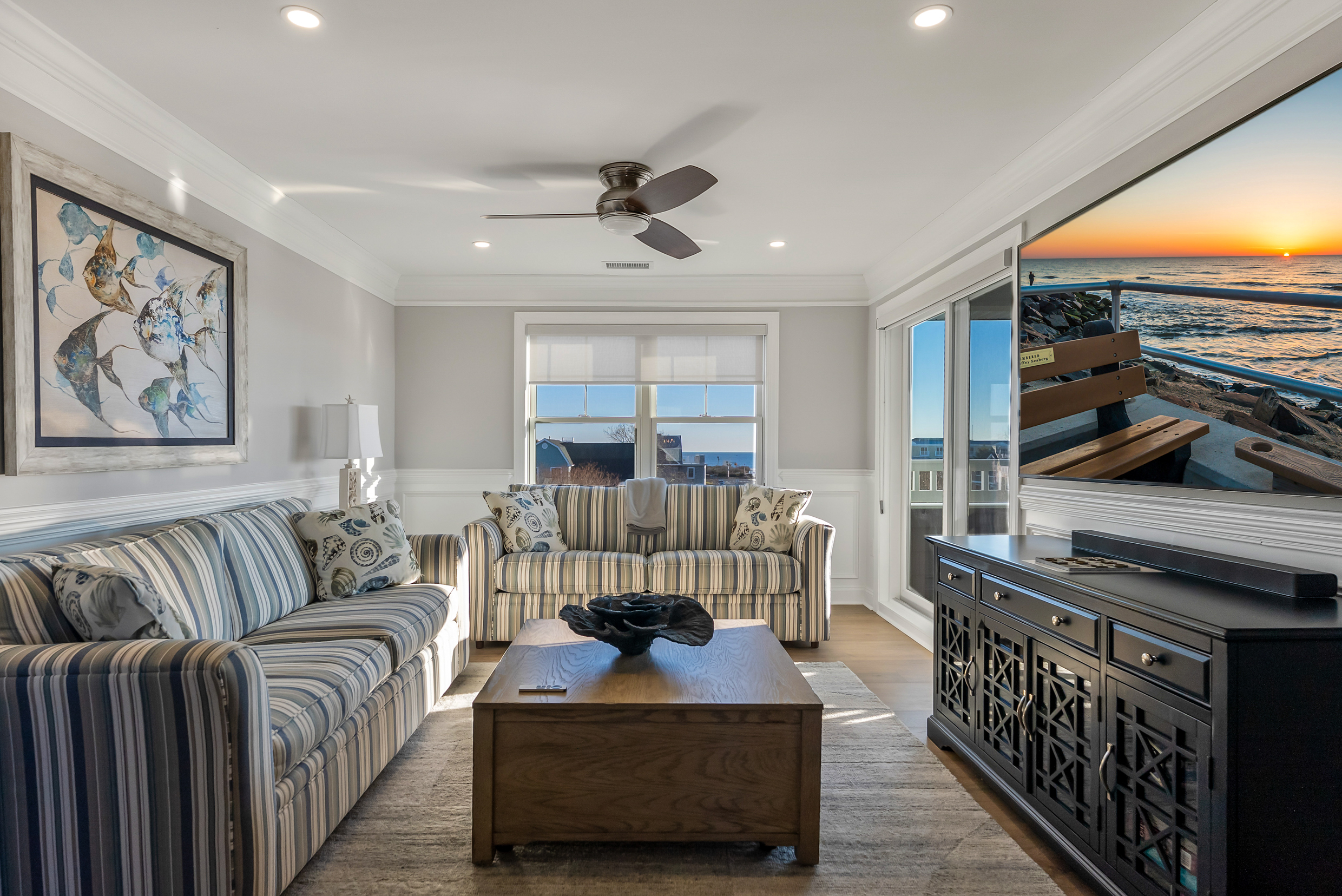 Large Bonus Room with TV and Queen Sleeper Sofa