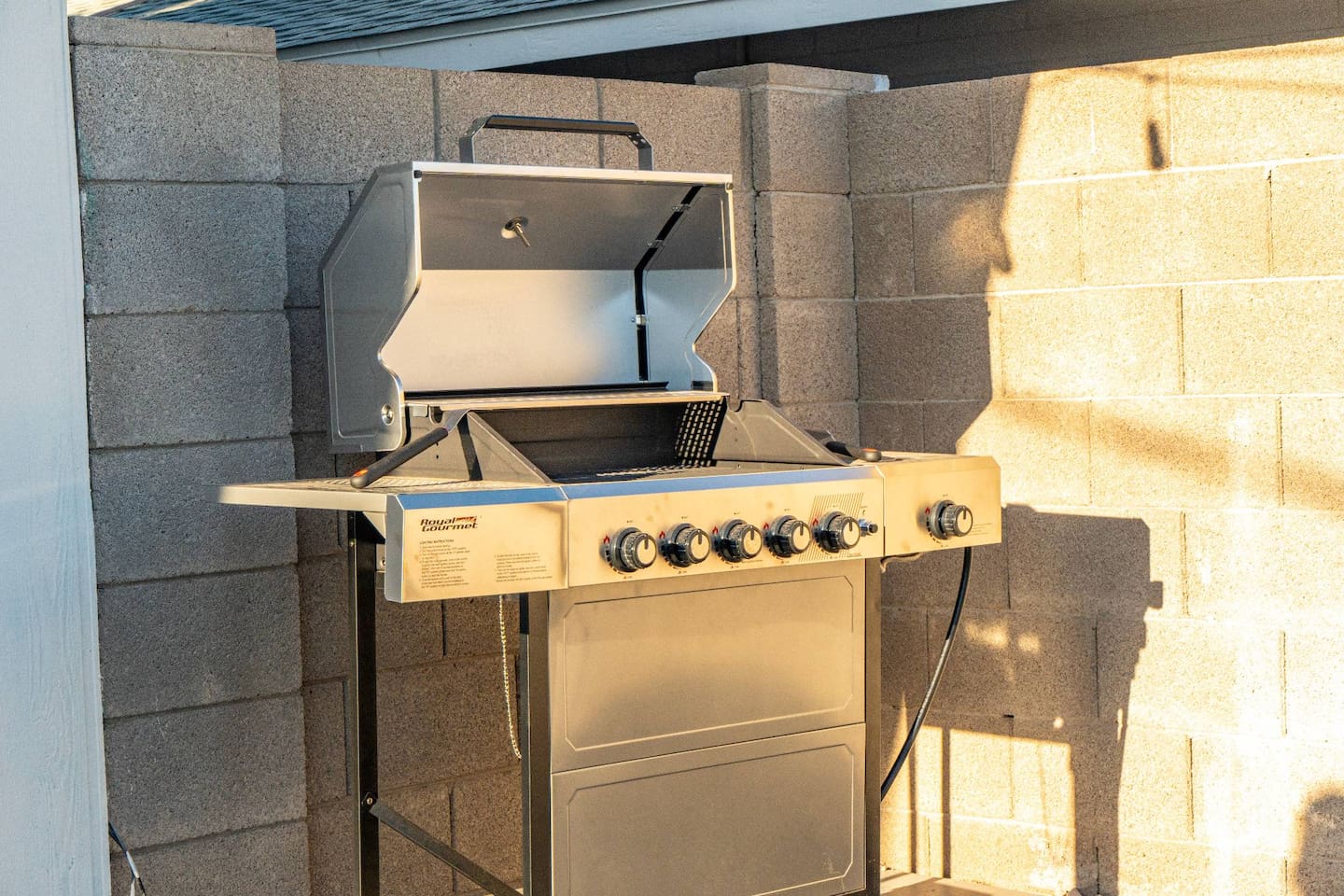 Outdoor BBQ grill—perfect for evening cookouts and dining under the Arizona sky.