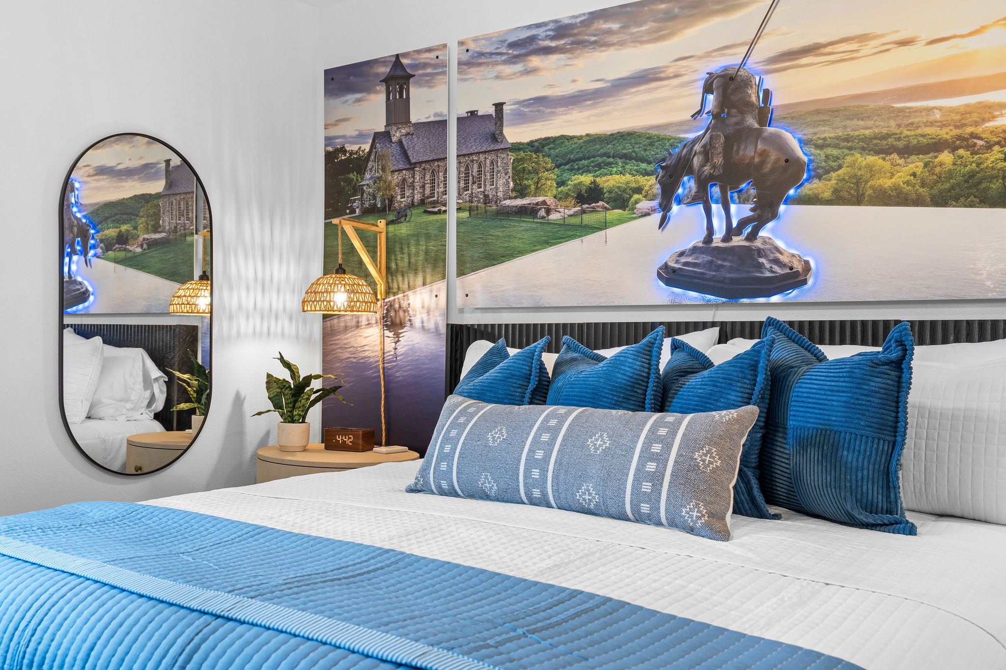 The Top of the Rock bedroom upstairs has a luxury king mattress and attached ensuite bathroom.