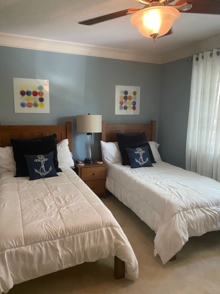 This bedroom has a shared Jack & Jill bathroom with bedroom #2