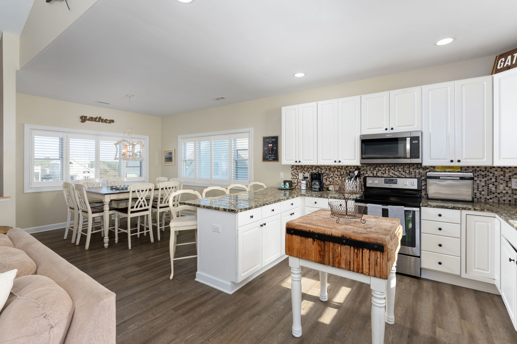 Open Kitchen & Dining