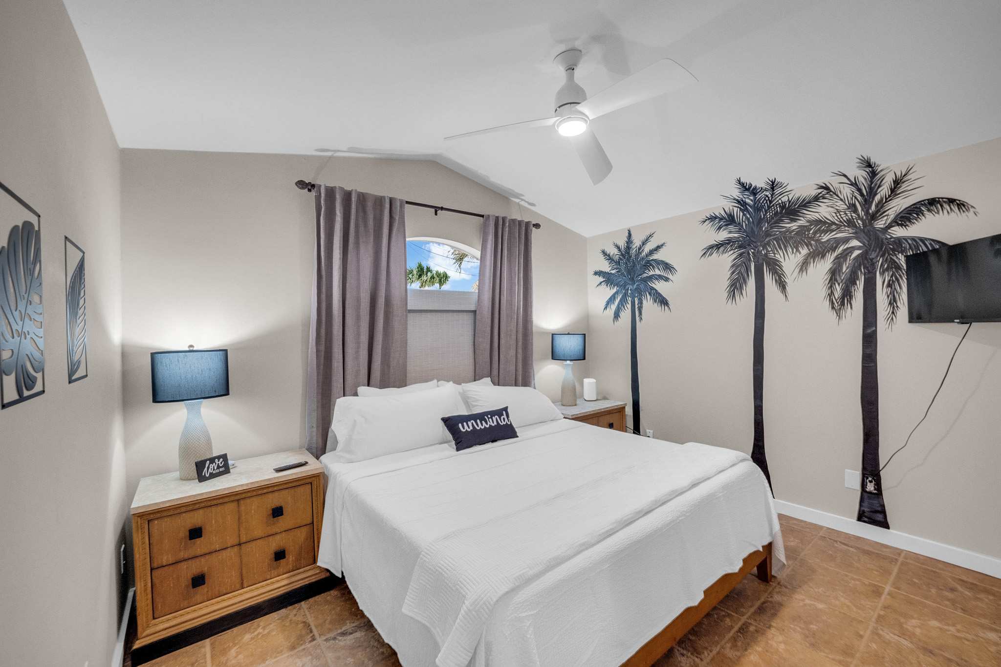 King bed