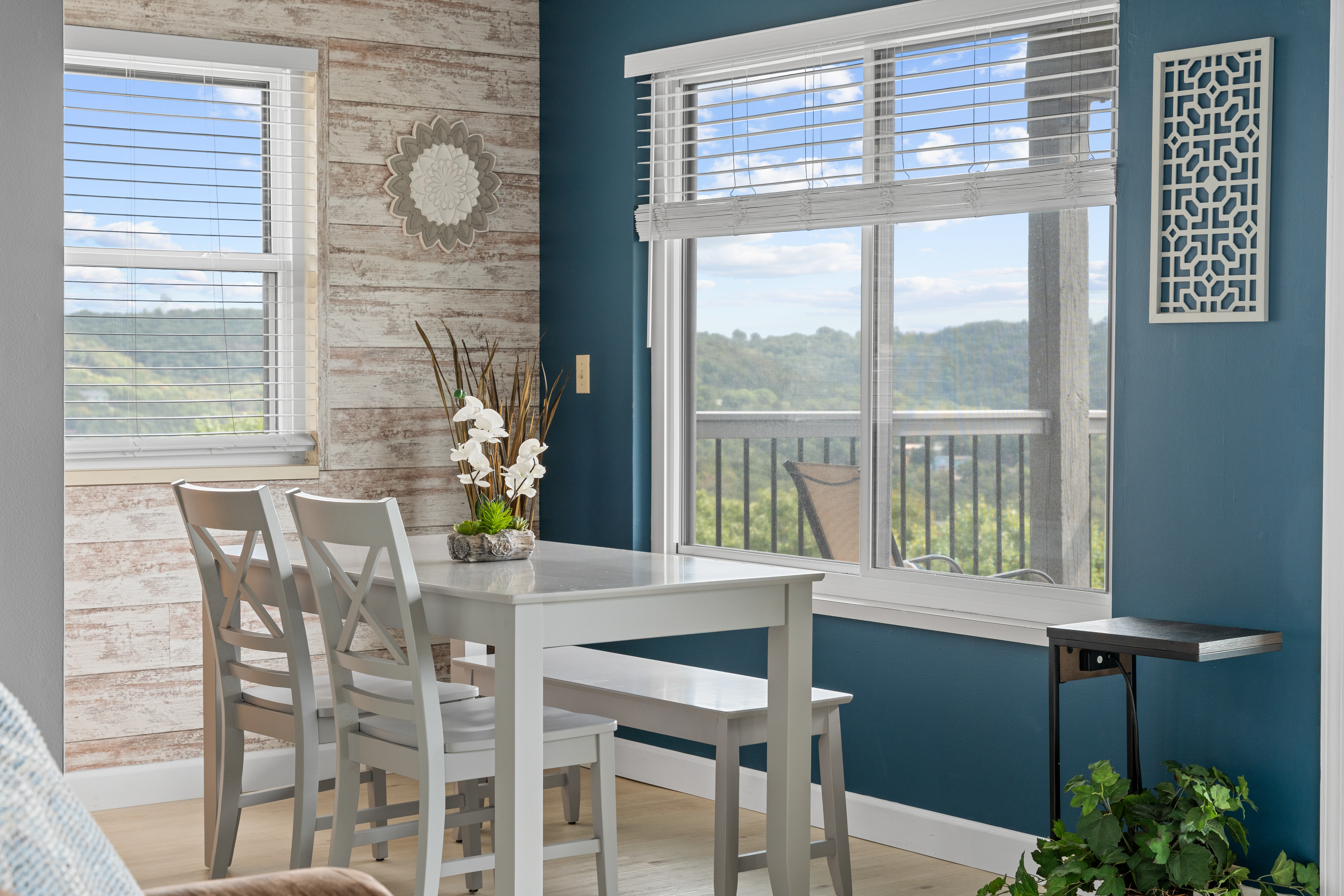 Lakeview in Blue