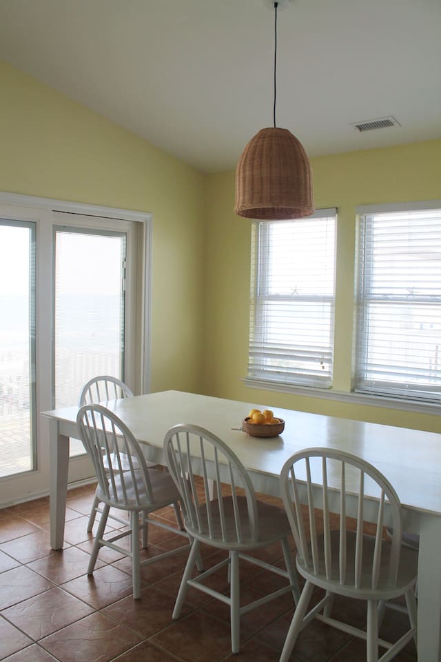 Dining area. Seats 8 comfortably. Three bar/counter high seats also available (not pictured).