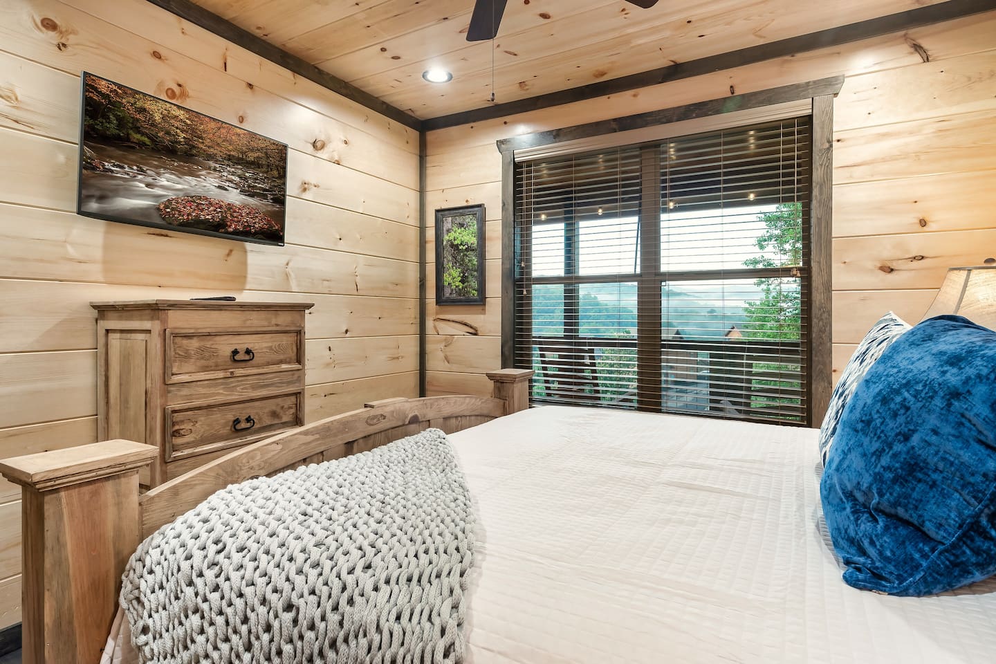 Upstairs: King room, cable TV, view and private bathroom.