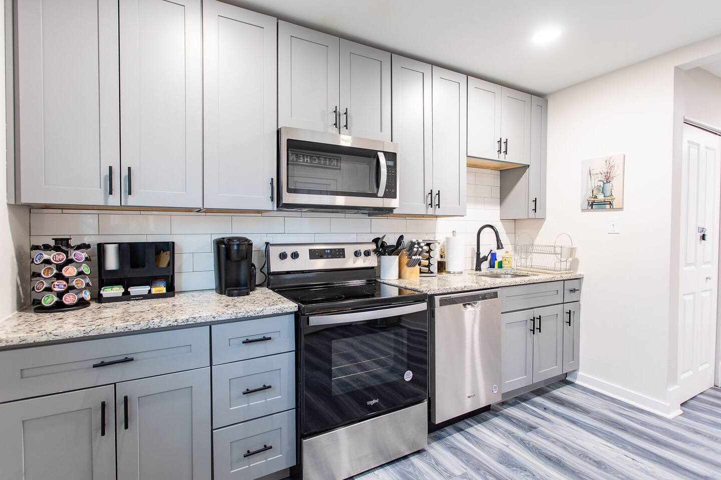 Prep and cook your best culinary creations in the fully equipped kitchen with all the standard major appliances – refrigerator, stove/oven, microwave, and dishwasher.