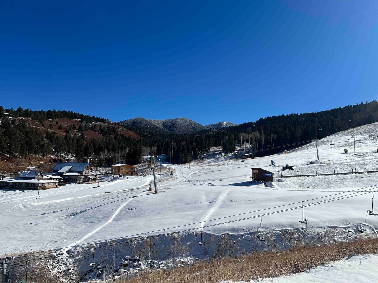 Charming Ski-in Ski-out Condo- Ski/Bike/Golf/Hunt
