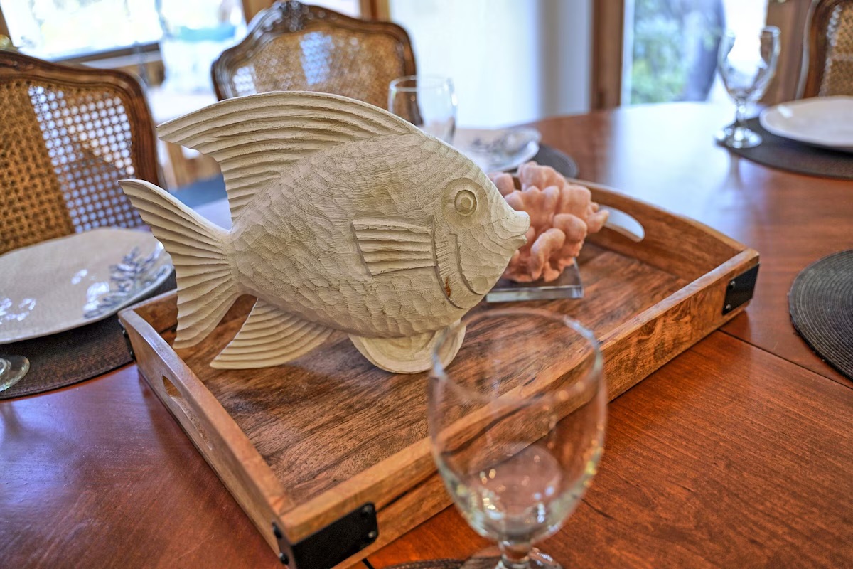 25 21st Avenue | Seas the Day | Dining | IOP Escapes
