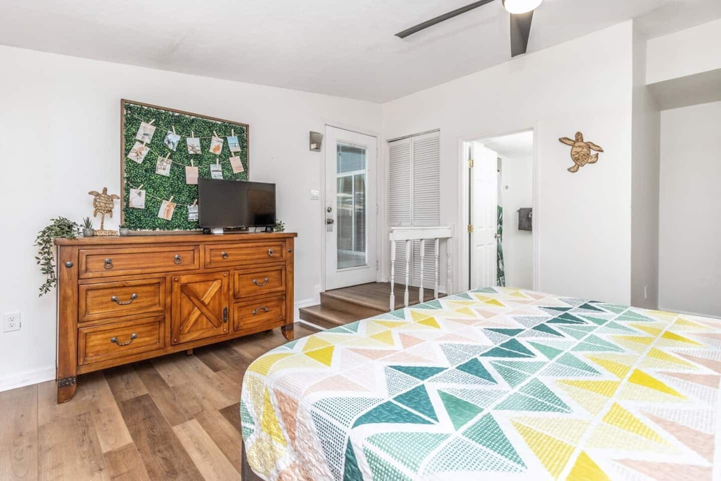 Sea Turtle Themed King Master Suite #2 with new memory foam mattress.