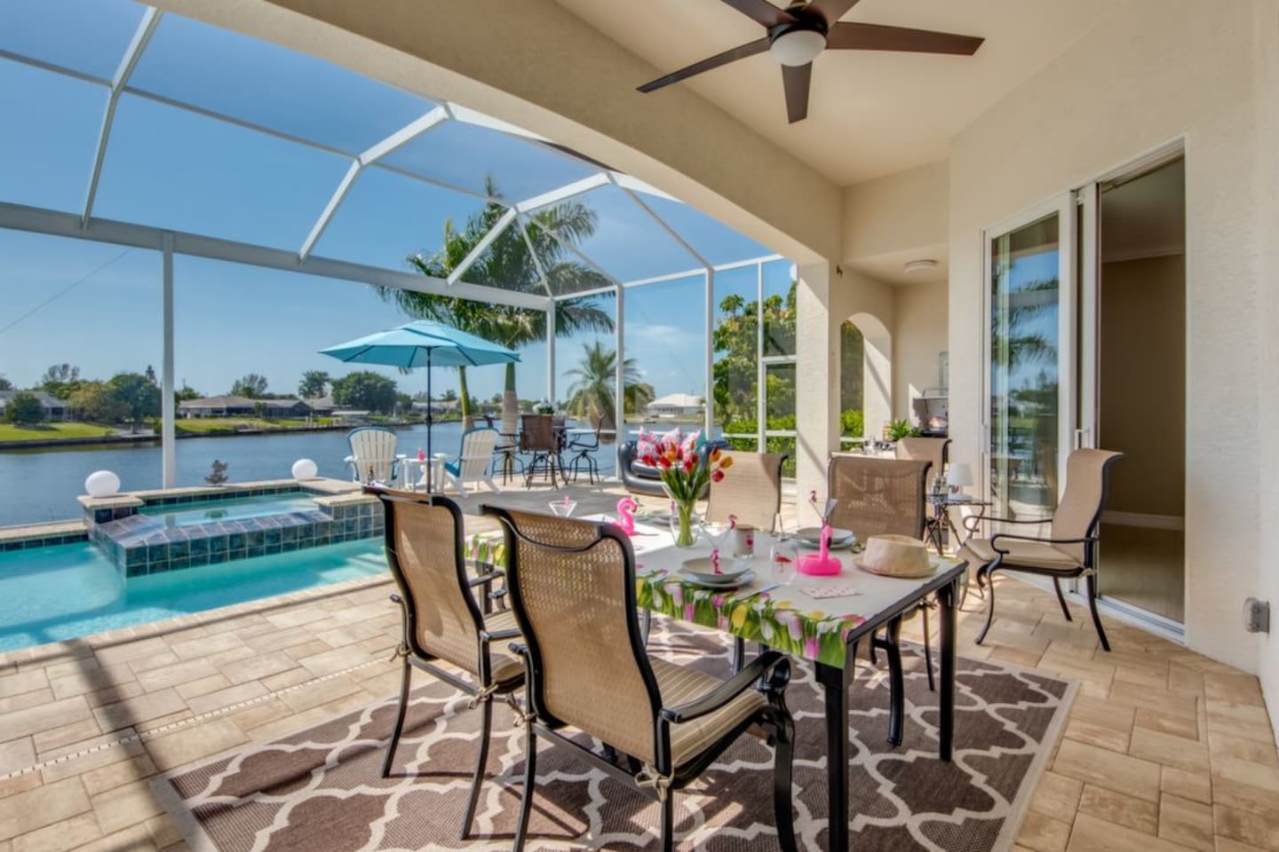 Villa Blissful Bay - Lanai and outdoor dining 