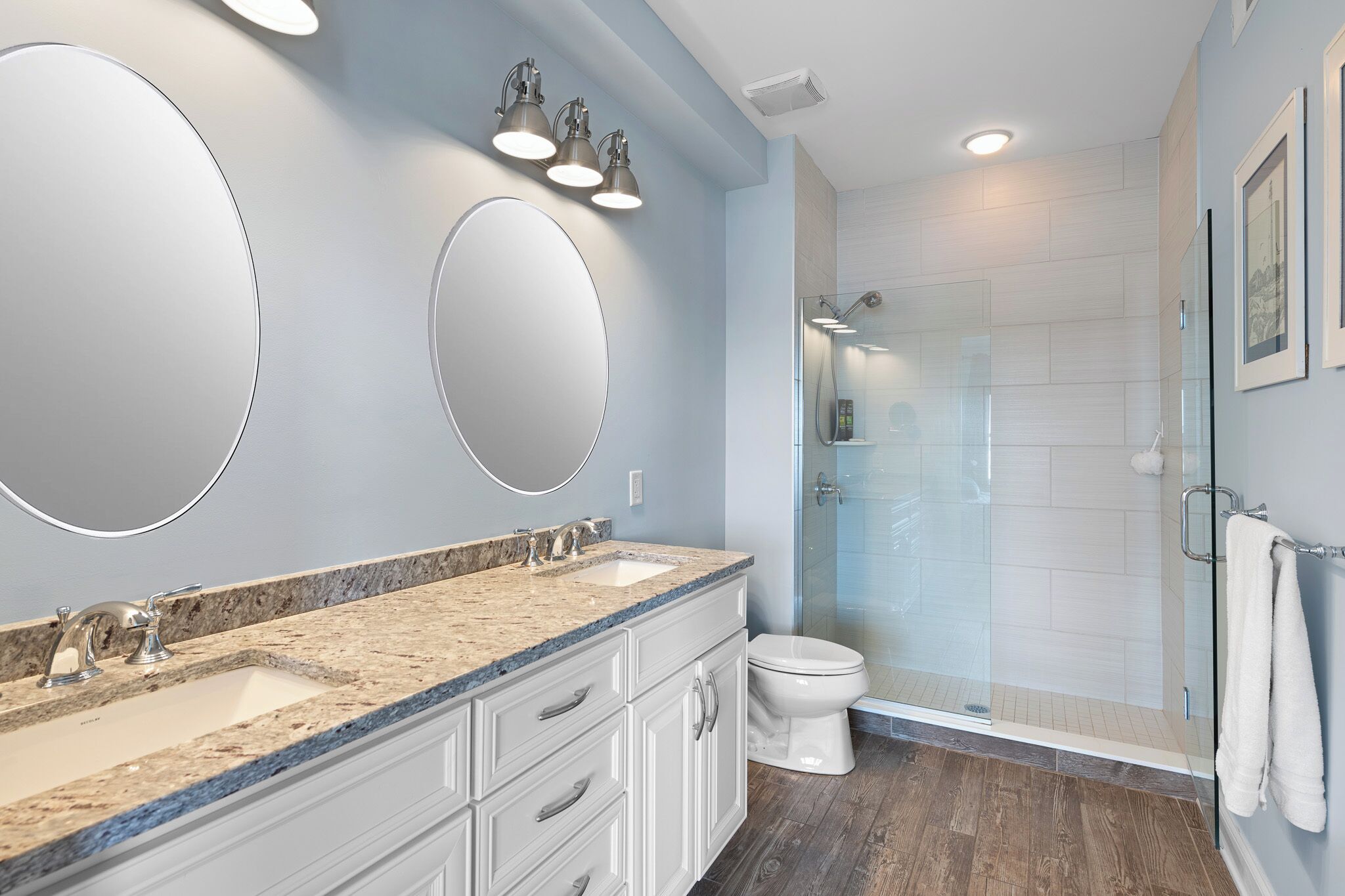 Primary ensuite bathroom