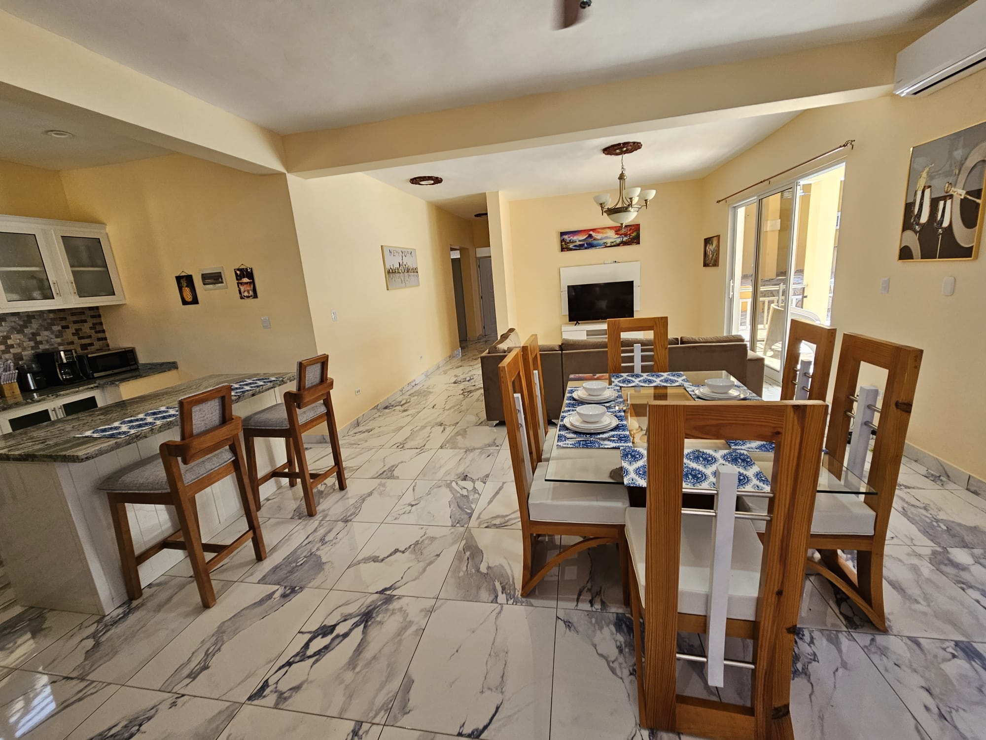 Dining 1
