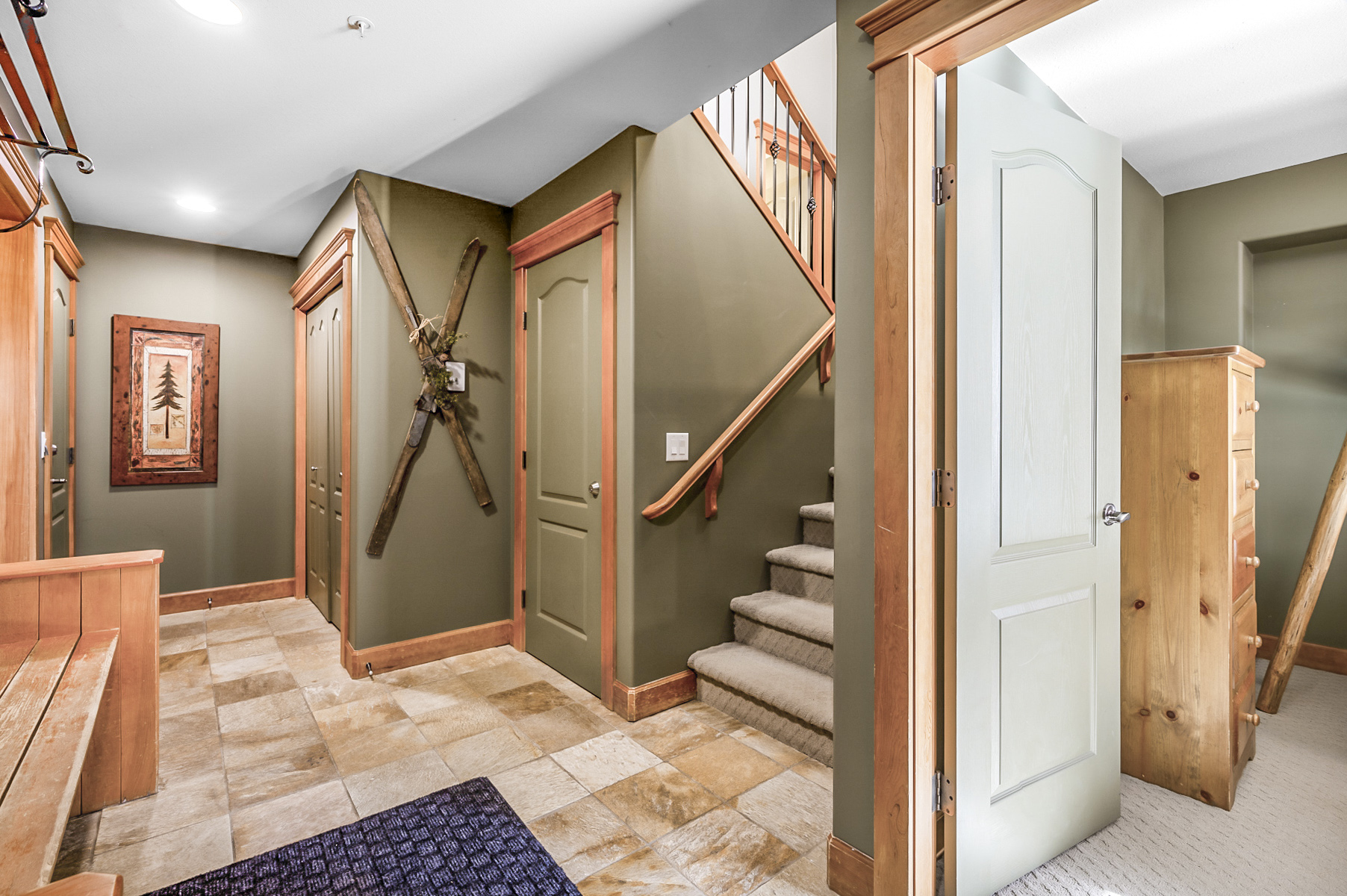Entrance and Hallway, lots of room for boots and coats