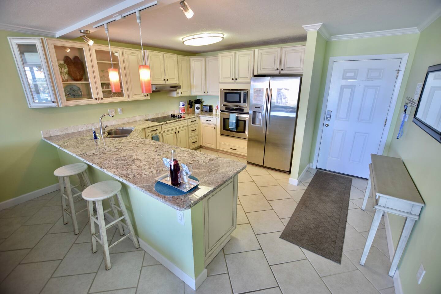 DOLPHIN POINT #601A