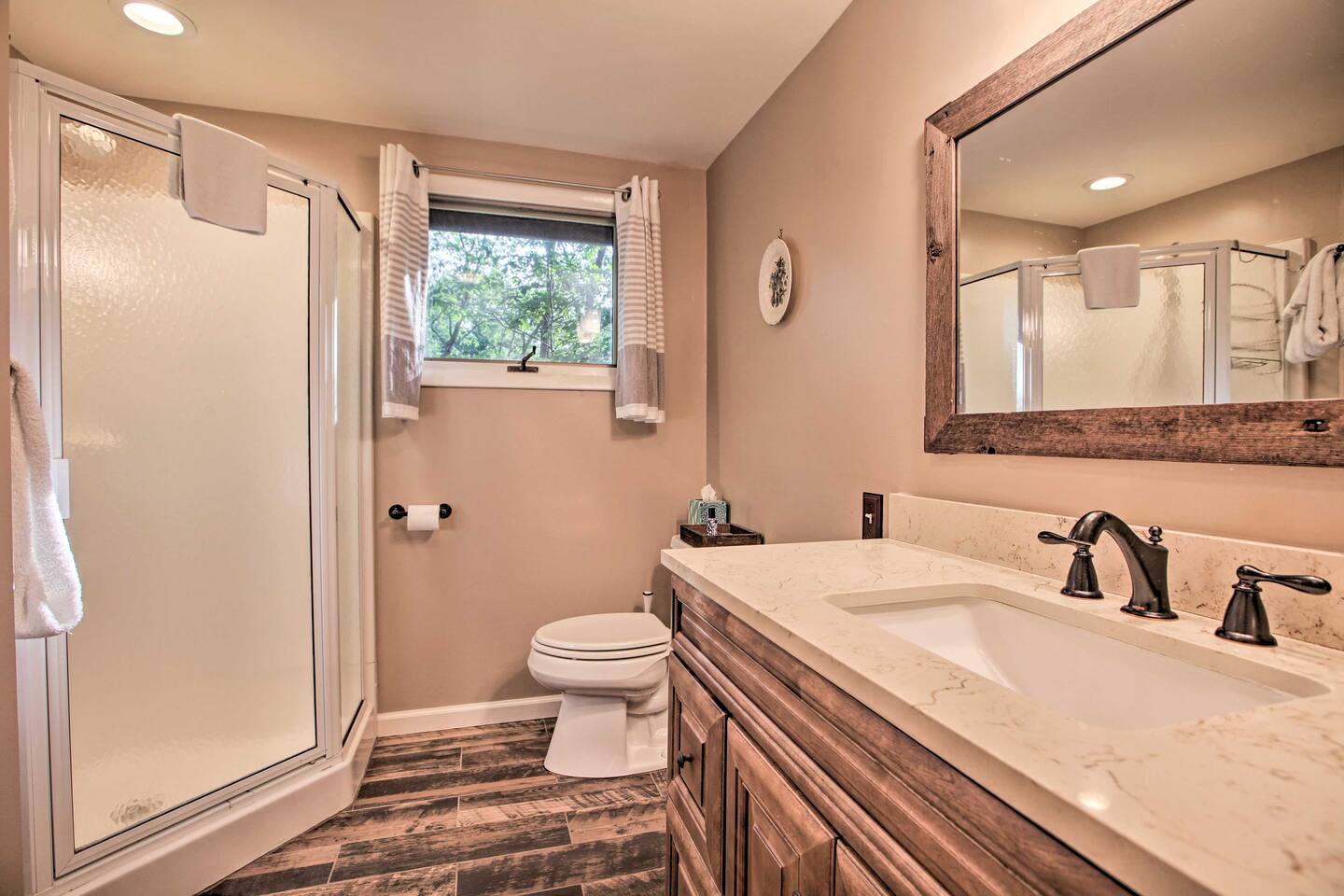 Fresh towels and linens are provided for your stay - just like a hotel!