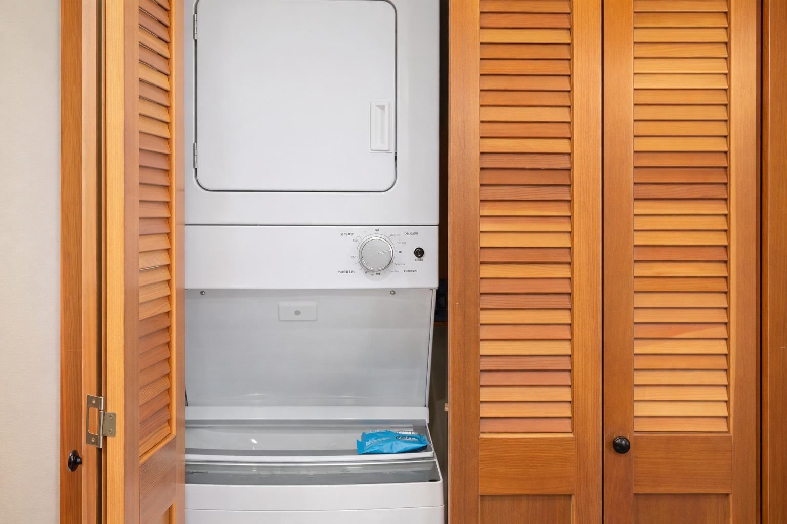 Laundry in unit with supplies provided