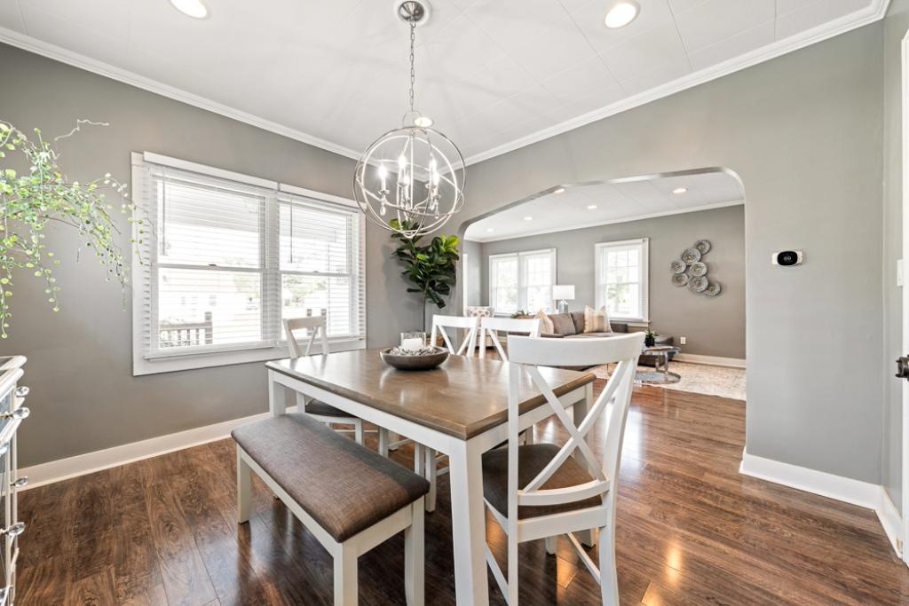 Dining room off living room