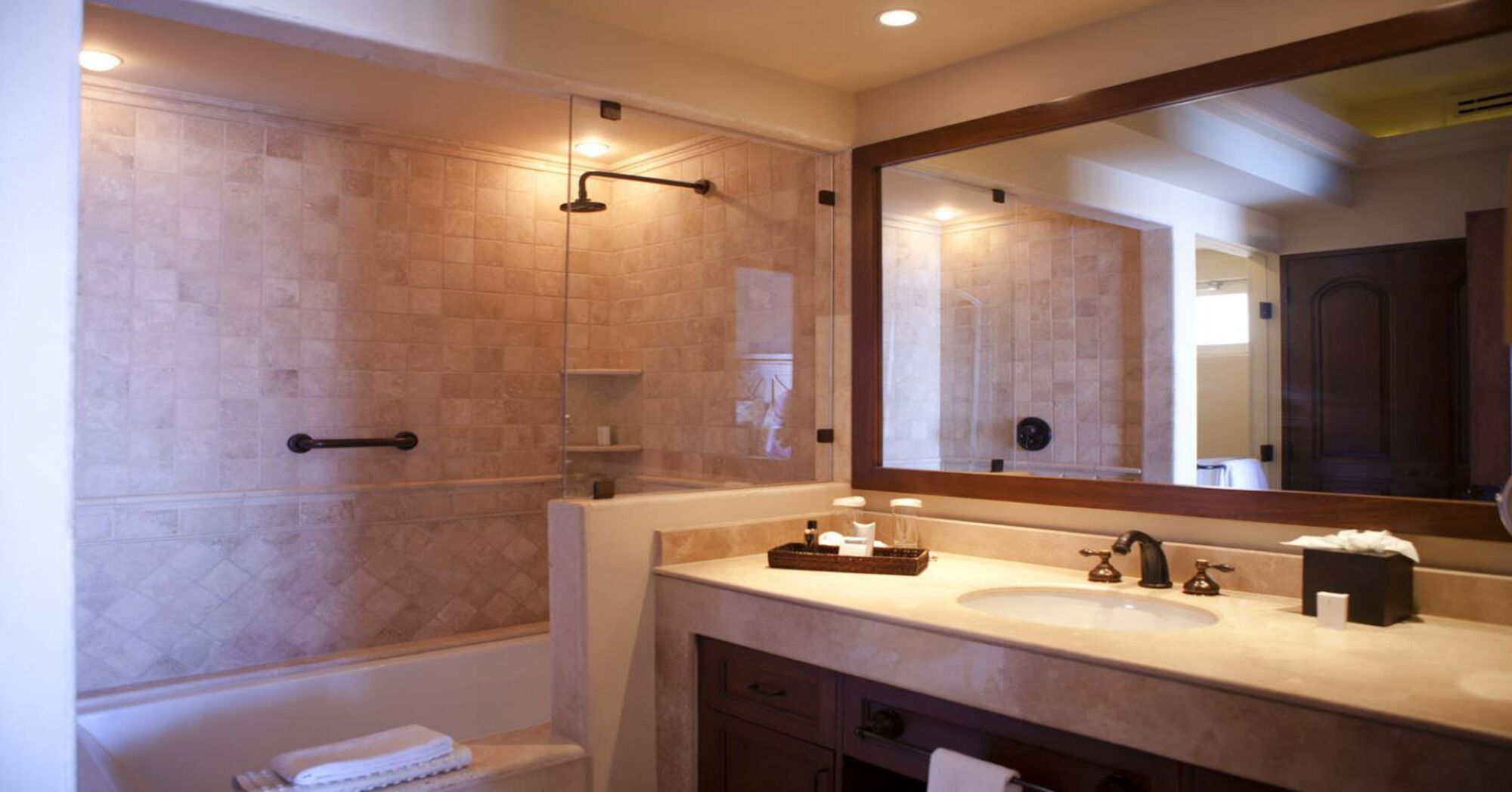 Bathroom at Montecristo, Vacation Travel Exclusives