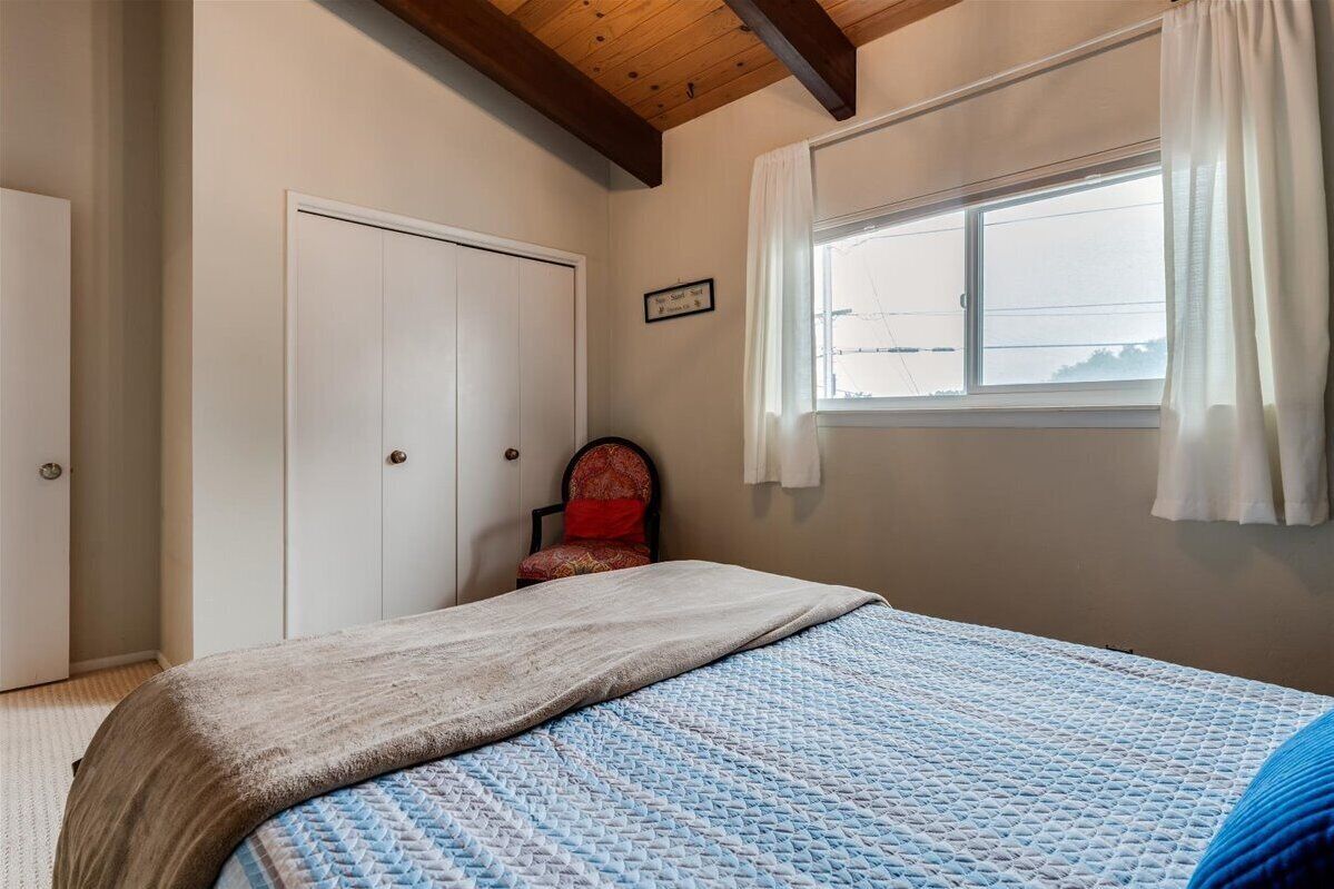 Upstairs - guest bedroom