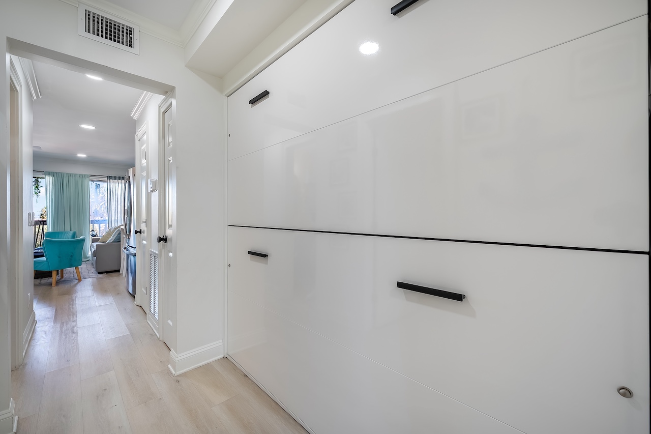 murphy bunk beds | Susu's Sea Cabin | 238C 1300 Ocean Blvd | Isle of Palms, SC | IOP Escapes