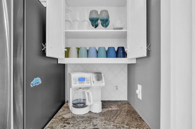 33a5b02ebe3f4841bf863077c1287539 | Beachhouse | Texas | TX | Vacation Homes | Galveston | Crystal Beach | Kokomo | Breezy Days | Beachfront Elegance | Sunrise Serenity | Southern Sands Property Management, LLC