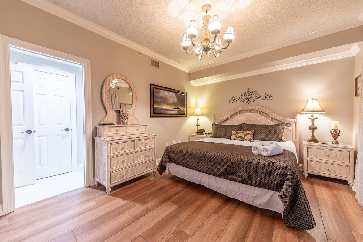 Guesd King Bedroom