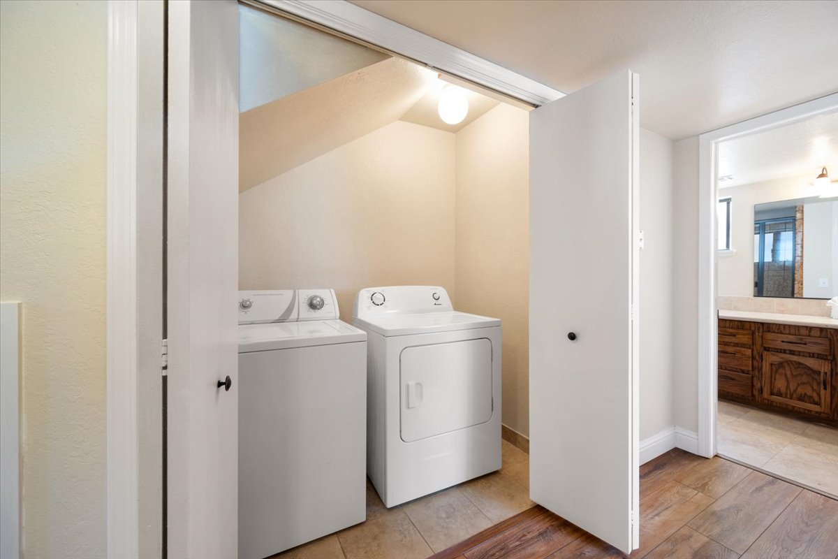 Washer and dryer-located in downstairs hallway