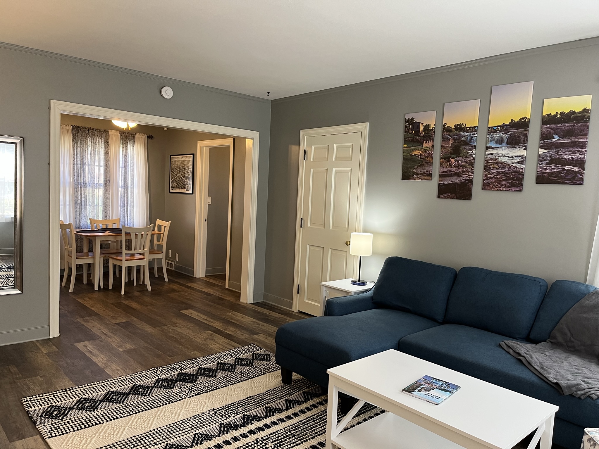 Historic Mc Kennan Park Apt 2 3