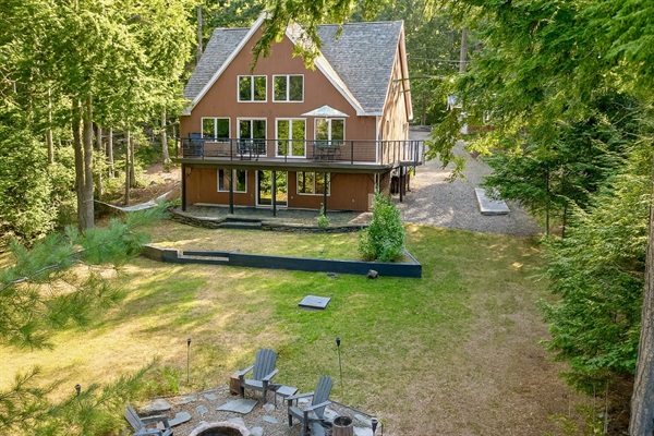 Seymour Cove House exterior &mdash; family lakefront retreat on Sebec Lake